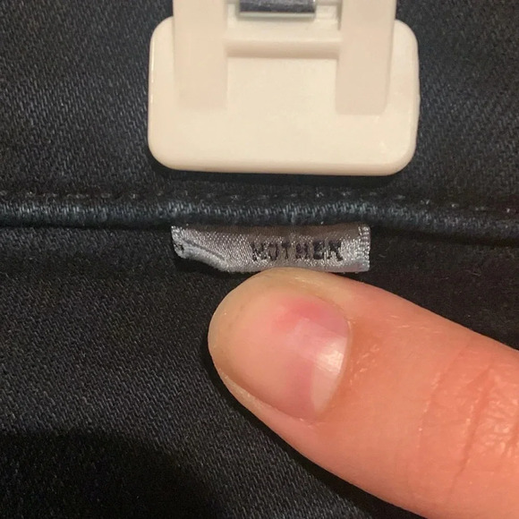 MOTHER Denim Super Cruiser - Picture 5 of 11